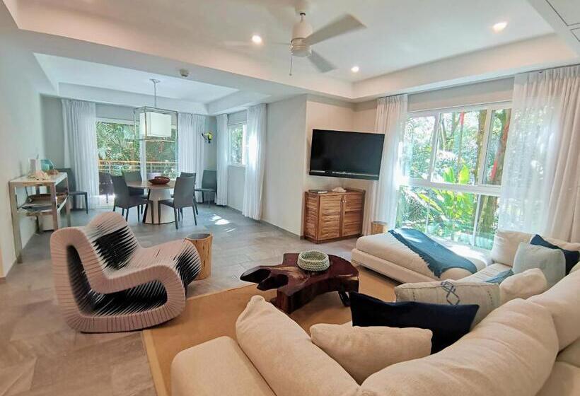 2 Bedroom Apartment with Views, Elan At Ballena Beach
