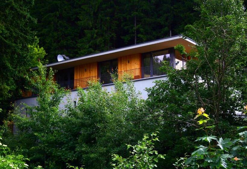 آپارتمان 1 خوابه با بالکن, Penzion Eden