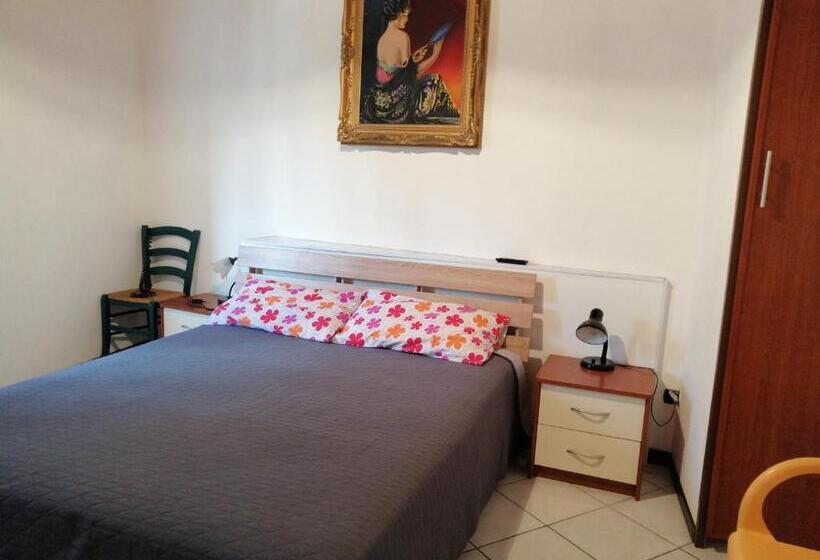 Standard Triple Room with Terrace, Terrazzo Su Ibla
