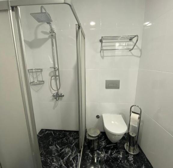 آپارتمان 1 خوابه با چشم‌انداز باغ, Amida House