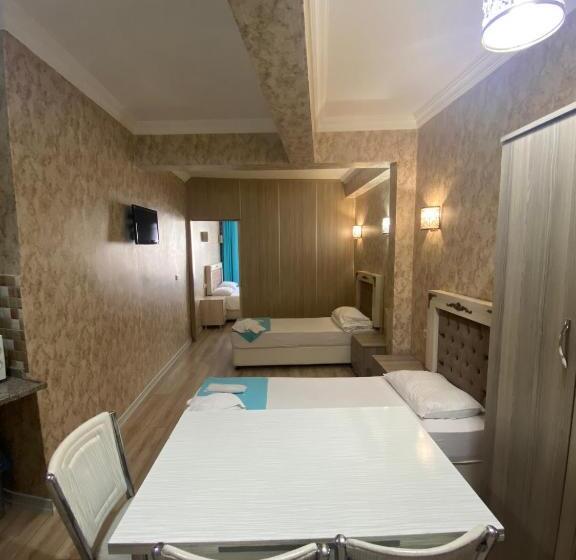 آپارتمان 2 خوابه, Amida House
