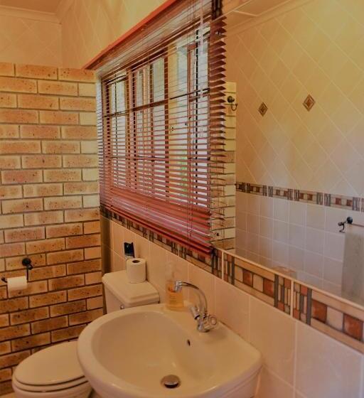 Номер Стандарт, Notting Hill Lodge