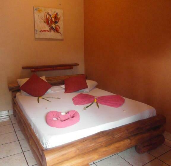 اتاق استاندارد یک نفره, Samara Palm Lodge