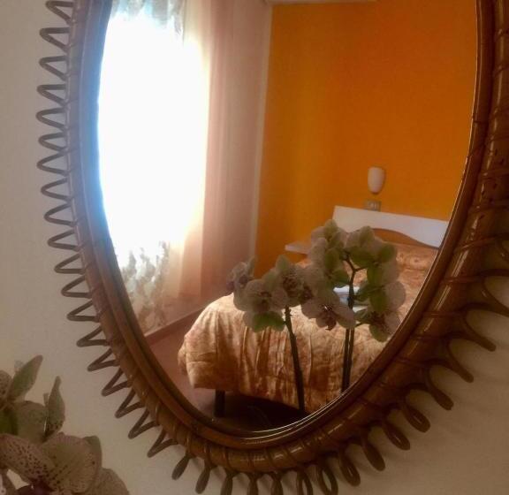 Четырехместный Номер Стандарт, B&b Anny