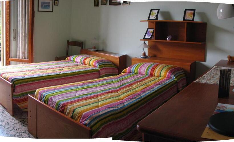 Standard room with outdoor bath, B&b Itala