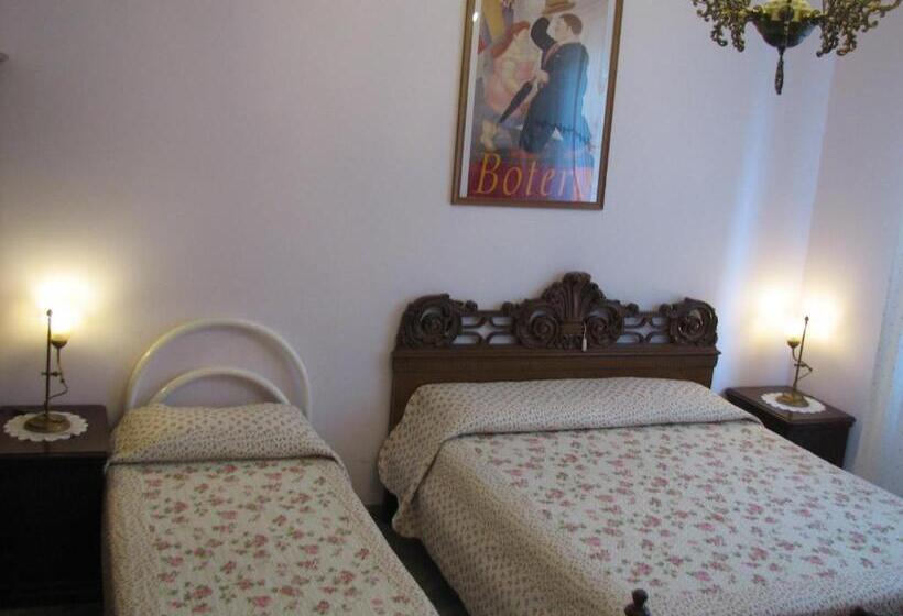 Standard room with outdoor bath, B&b Itala