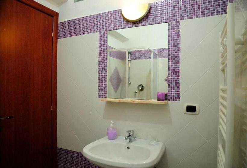 Standard room with outdoor bath, Bed And Breakfast Villa Viviana