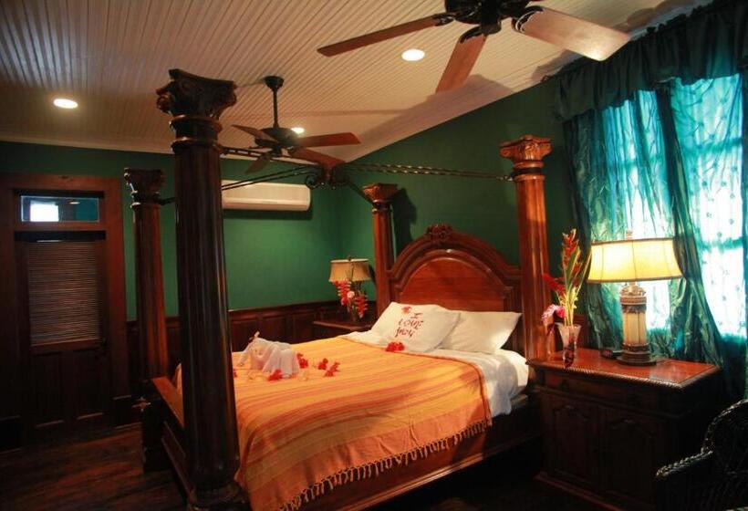 Люкс Повышенной Комфортности, Mahogany Hall Luxury Boutique Resort