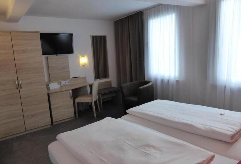 Номер Стандарт, Rheinhotel Zur Krone