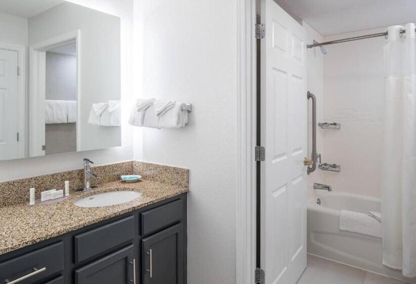 Люкс, Residence Inn Boston Westford