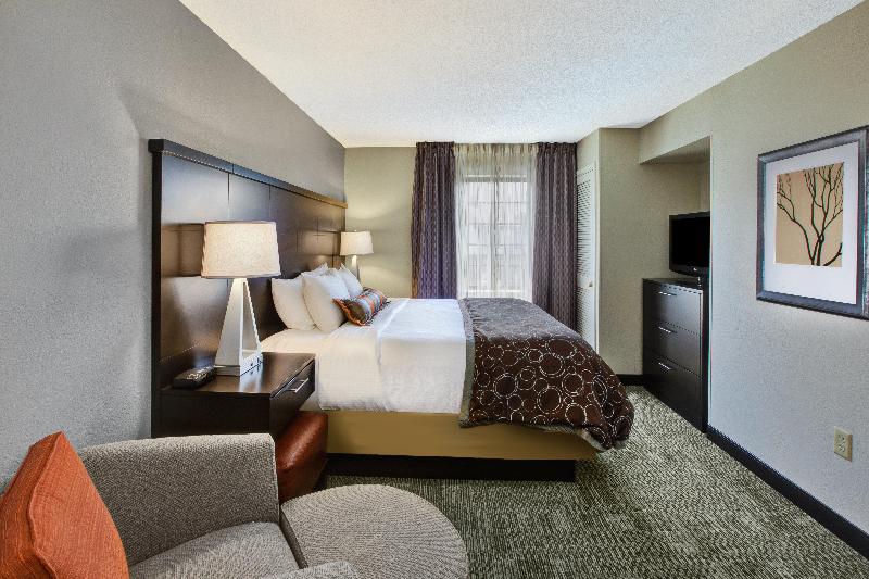سوئیت با تخت بزرگ, Staybridge Suites Louisville   East, An Ihg