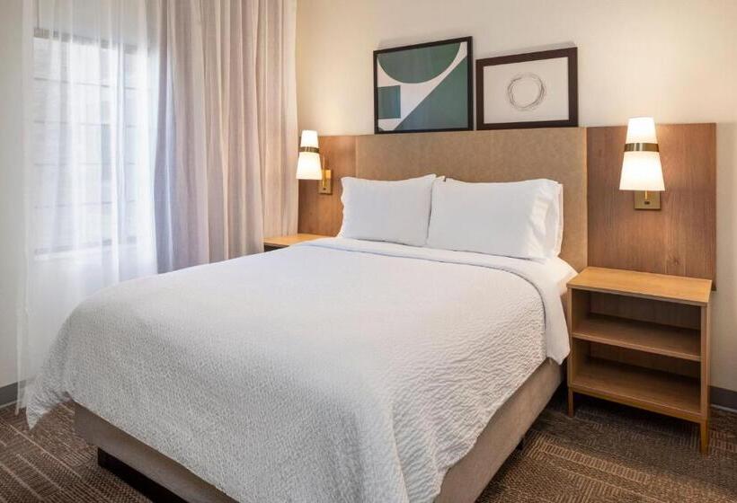 Люкс Адаптированный для Инвалидов, Staybridge Suites Minneapolis Bloomington, An Ihg