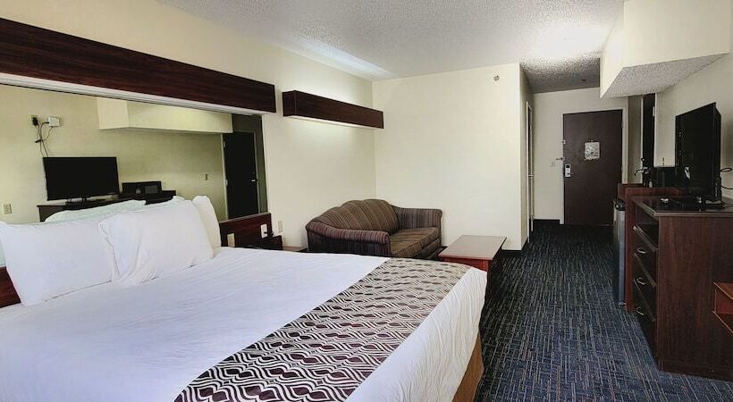 سوییت, Microtel Inn & Suites By Wyndham Tulsa   Catoosa Route 66
