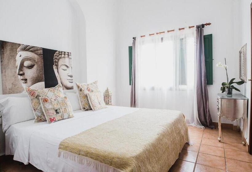 اتاق استاندارد, Buenavista & Suites