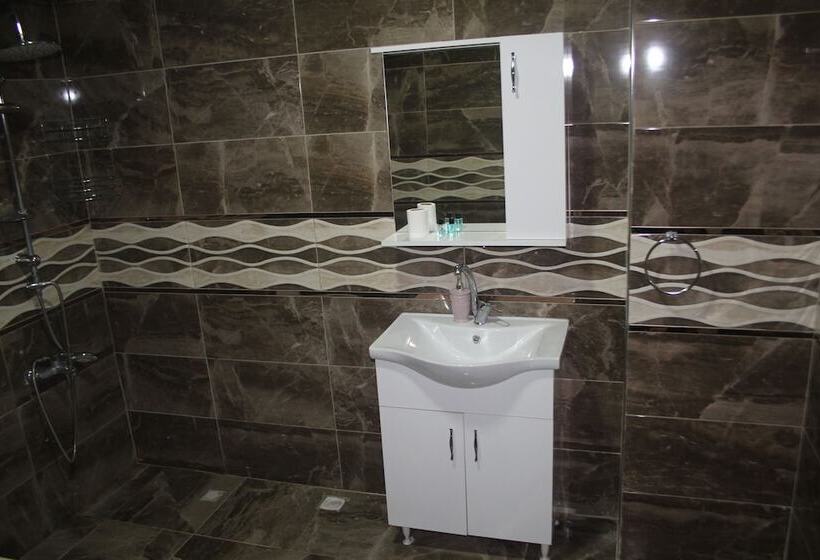 Студио Executive, Best In Deniz