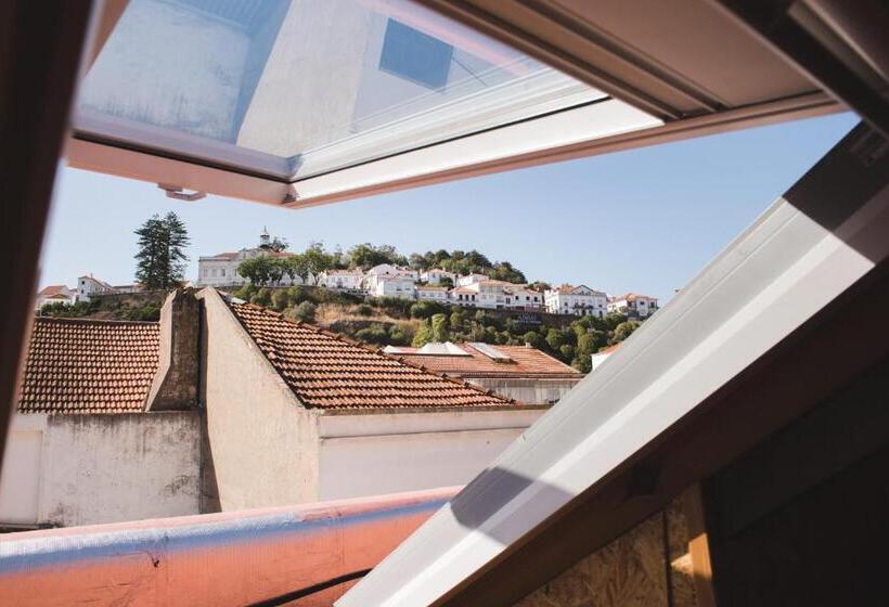 패밀리 룸, Casa Velha
