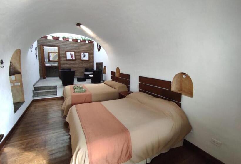 스탠다드 트리플 룸 가든 전망, Hacienda Las Cuevas Terra Lodge
