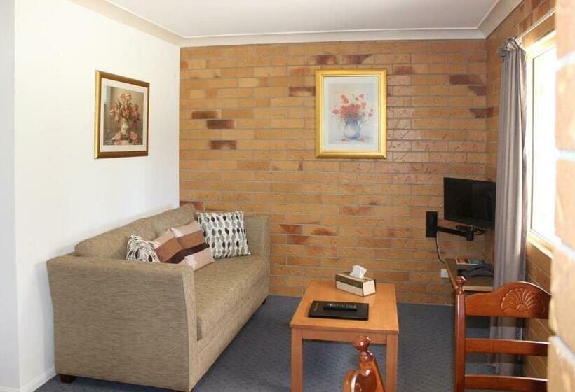 Люкс Повышенной Комфортности, Copper Country Motor Inn
