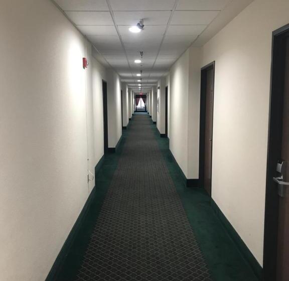 Номер Стандарт, Americas Best Value Inn Pinckneyville