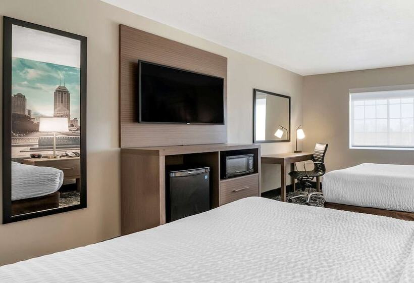 ２ダブルベッドのスタンダードルーム, Clarion Pointe Indianapolis Airport