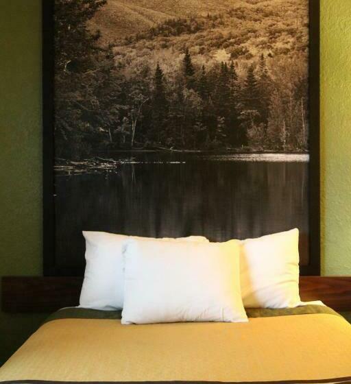 Номер Стандарт 2 Двуспальные Кровати, Super 8 By Wyndham Queensbury Glen Falls, Lake George Area