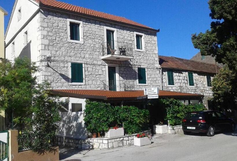 اتاق استاندارد, Guest House Fosa