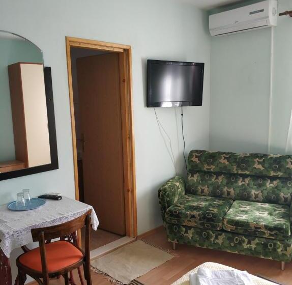اتاق استاندارد, Guest House Fosa