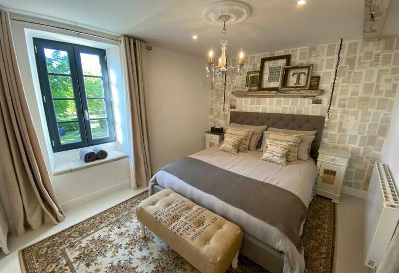 Стандартный Номер Кровать Кинг, Maison Mûrier