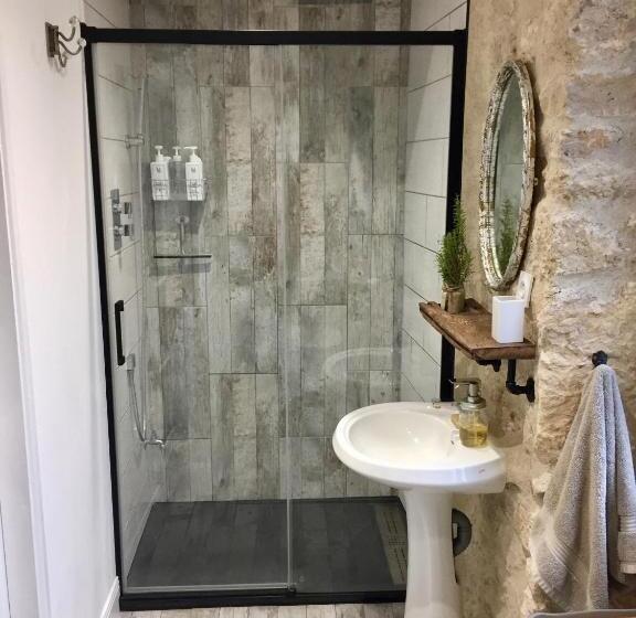 Стандартный Номер Кровать Кинг, Maison Mûrier