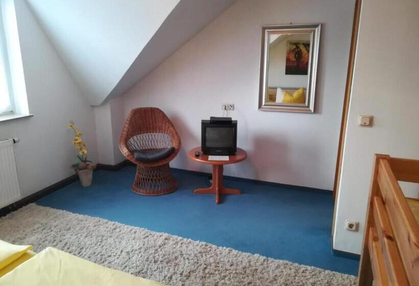家庭套房, Kyffhäuserhotel Goldene Aue