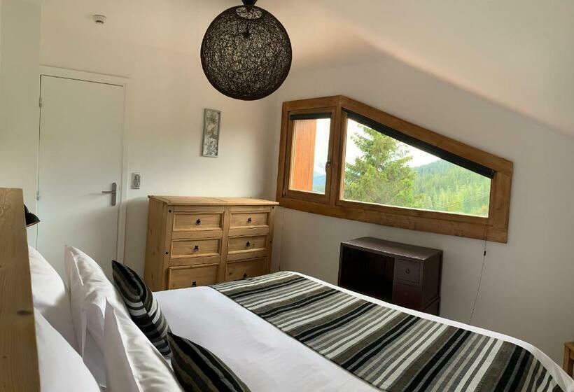 Четырехместный Номер Стандарт, Auberge Quintessence