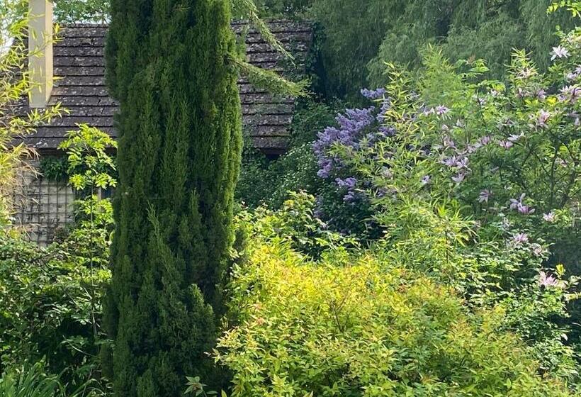 Дом 1 Спальня, Le Domaine De La Cour