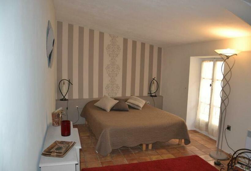 Номер Комфорт, Maison Saint Louis Avec Jacuzzi