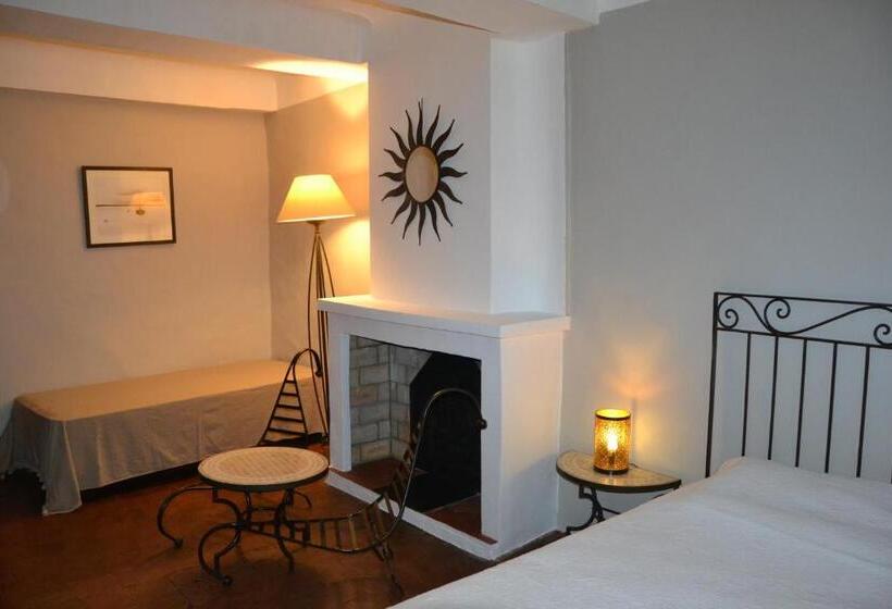 Трехместный Номер Комфорт, Maison Saint Louis Avec Jacuzzi