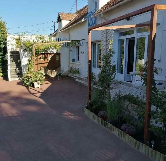 Семейное Студио, Guest House Près Des Montgolfières