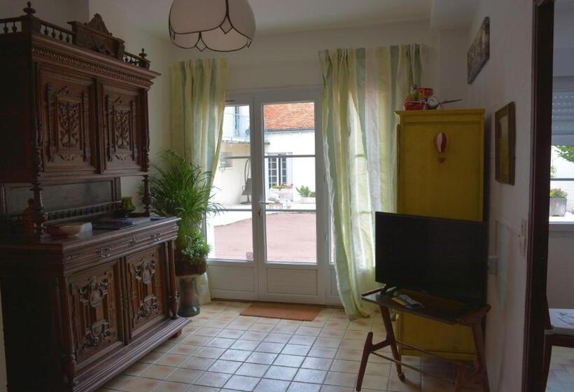 Апартаменты Семейные 1 Спальня, Guest House Près Des Montgolfières