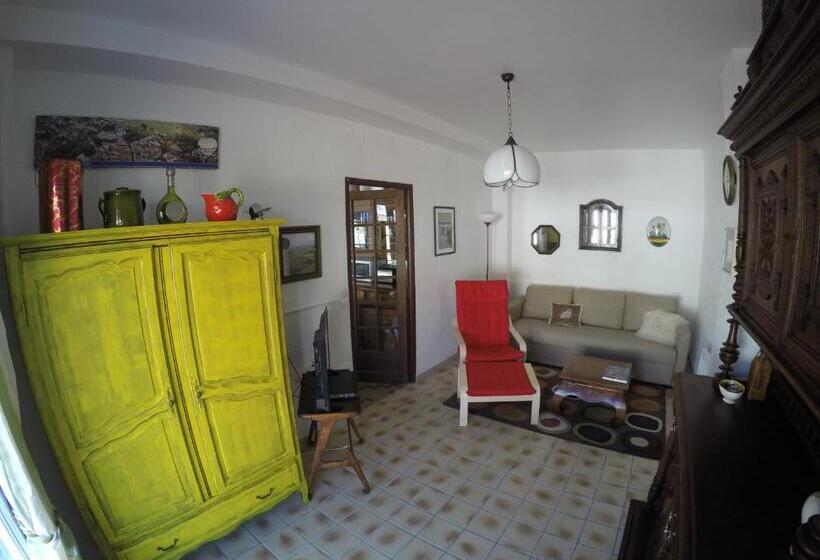 Апартаменты Семейные 1 Спальня, Guest House Près Des Montgolfières