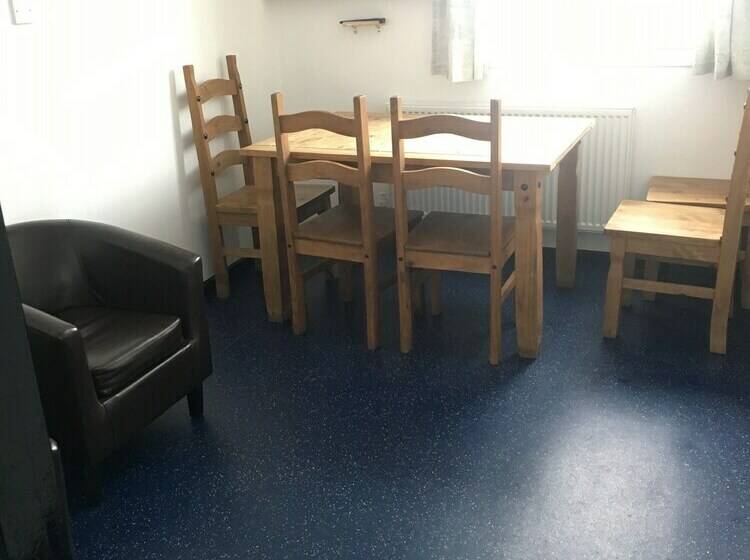 Номер Базовый Одноместный Совместный Санузел, Ledgowan Bunkhouse   Hostel