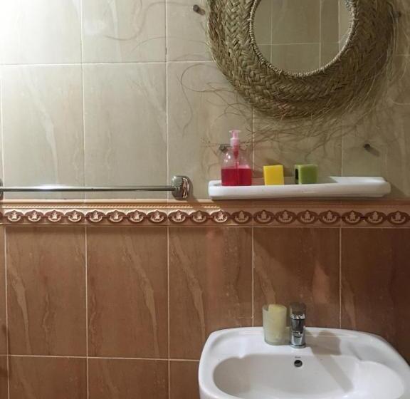 Кровать в Общей Комнате, Moroccan Surf Journey   Hostel