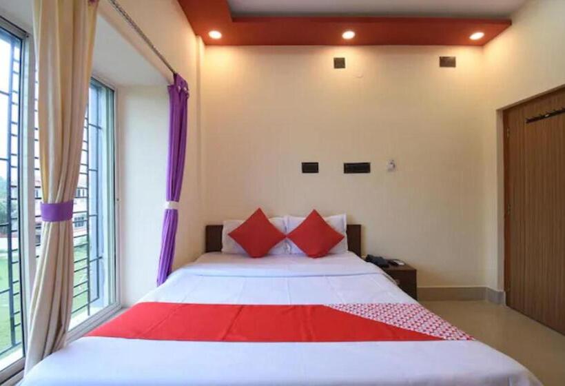 Номер Economy, Staymaker Hotel Sannidhyo