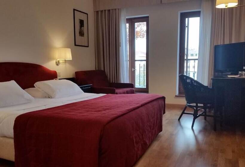 اتاق استاندارد, Hannover