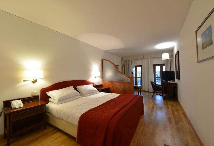 سوییت جونیور, Hannover