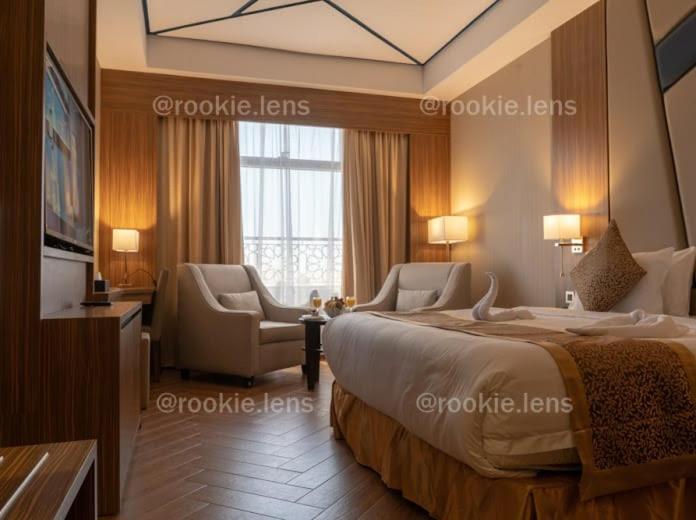 Полулюкс, Golden Tower Hotel Alkhobar Corniche