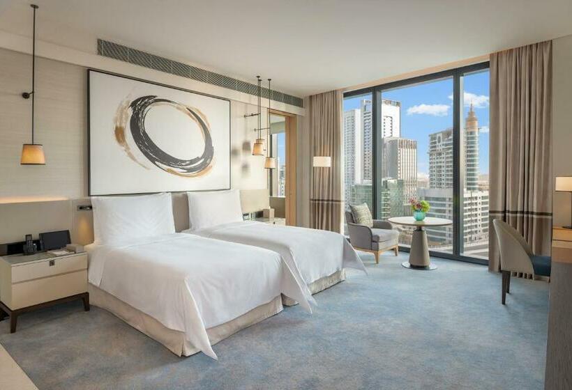 带观景的豪华间, Address Beach Resort