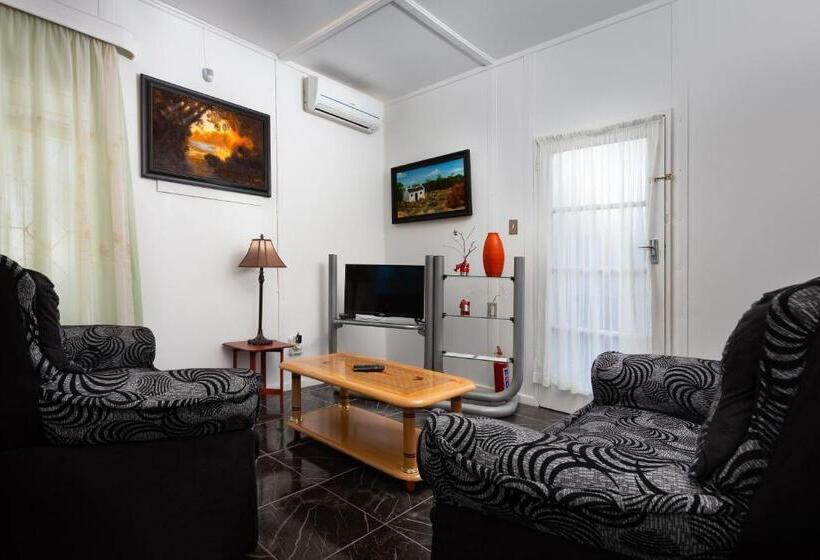 Семейный Номер, Gariep Dam Sunrose Group Of Guest Houses