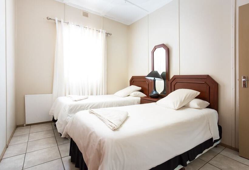 Апартаменты 1 Спальня, Gariep Dam Sunrose Group Of Guest Houses