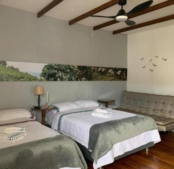 디럭스 룸, La Estancia Hotel Boutique