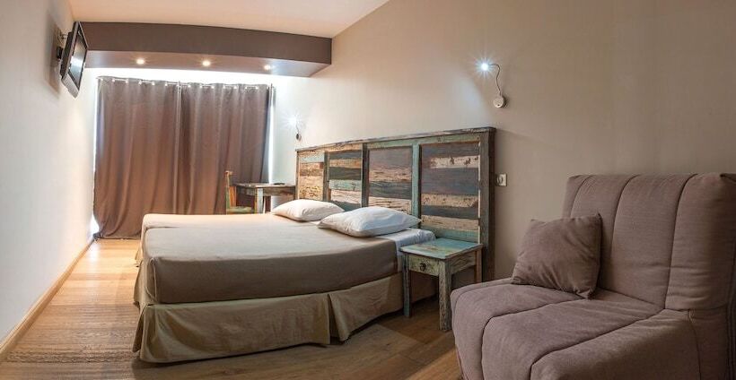 اتاق سوپریور, Club Marina Viva