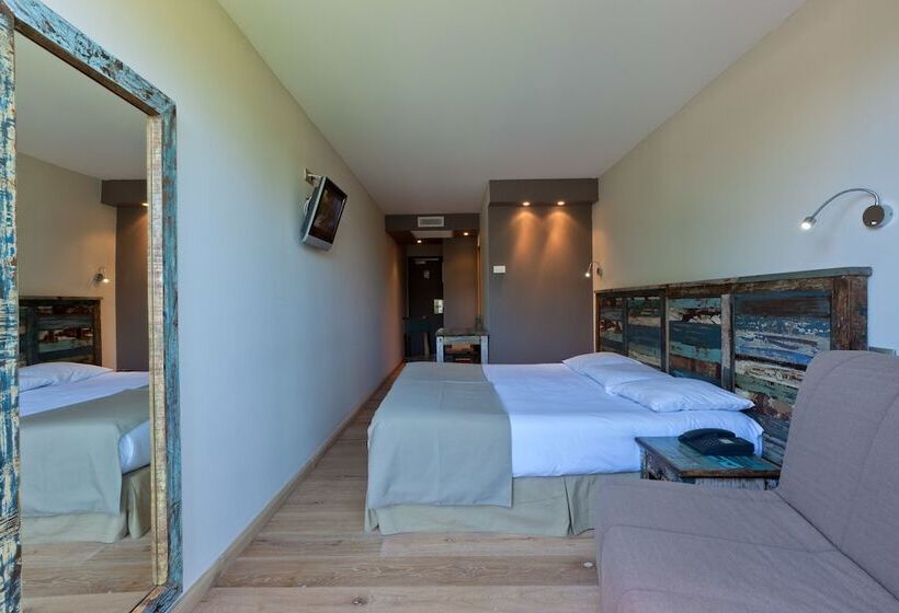 اتاق سوپریور سه تخته, Club Marina Viva