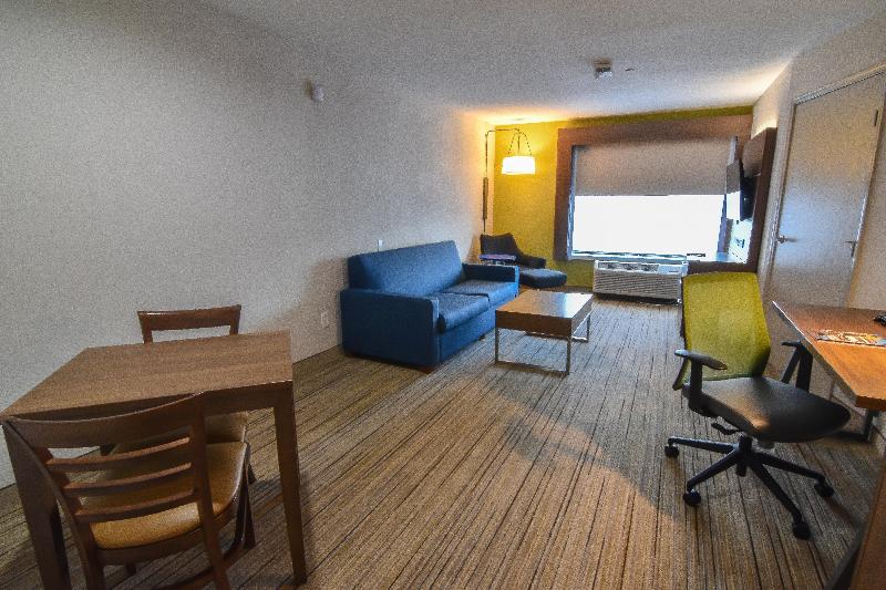 Suite Aangepast voor Gehandicapten, Holiday Inn Express & Suites   Indianapolis Northwest, An Ihg
